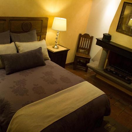 La Casa De Don Pedro Hotel Antigua Bilik gambar